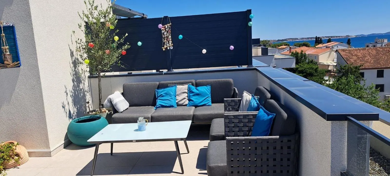 Penthouse Aurelia, Rooftop Terrace & Jacuzzi Turanj