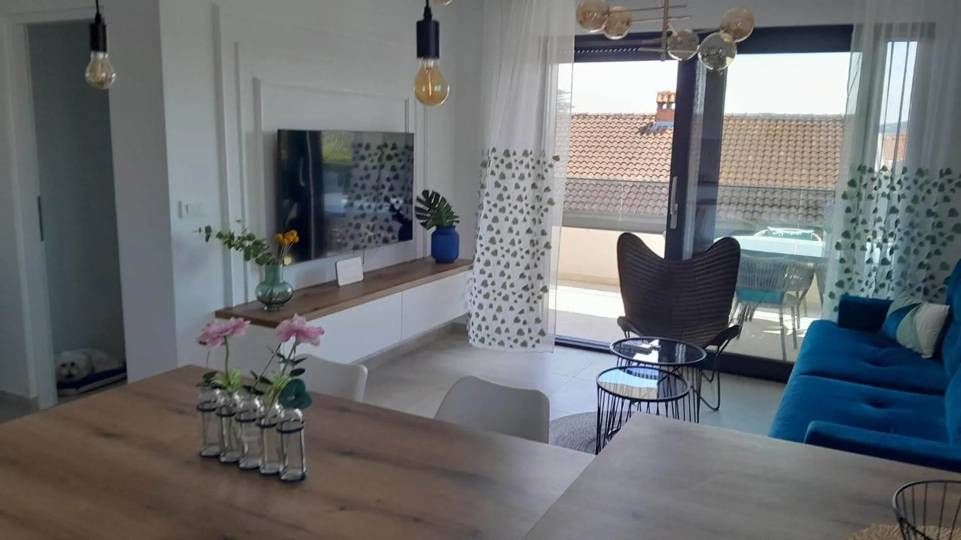 Penthouse Aurelia, Rooftop Terrace & Jacuzzi Turanj Croatia